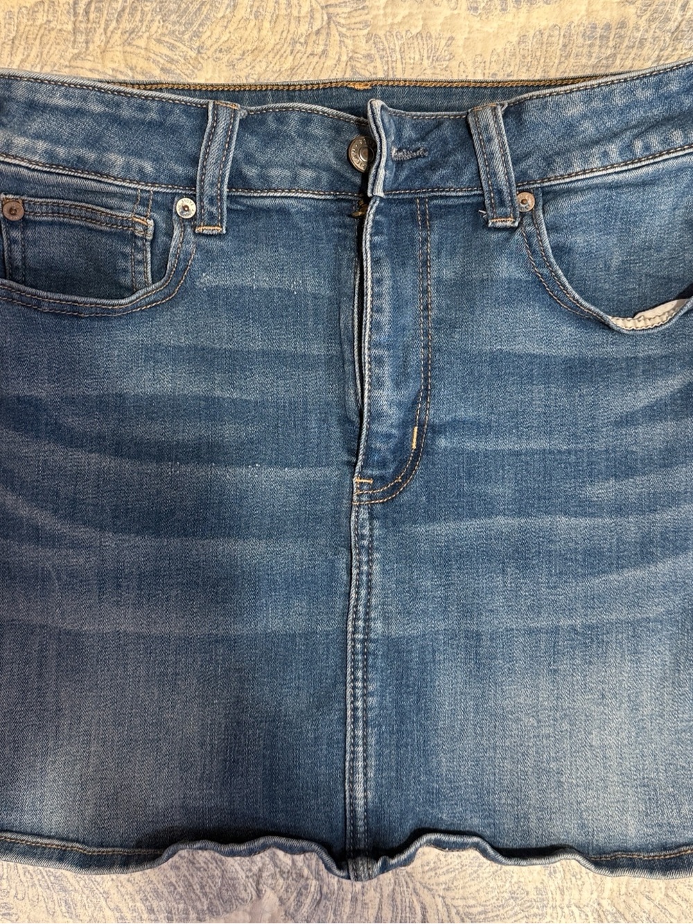 American Eagle  denim skirt